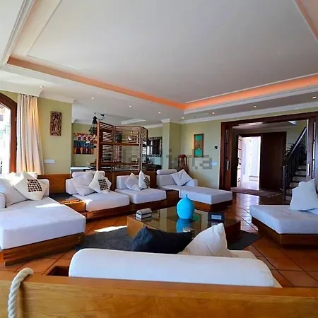 Stunning Villa *