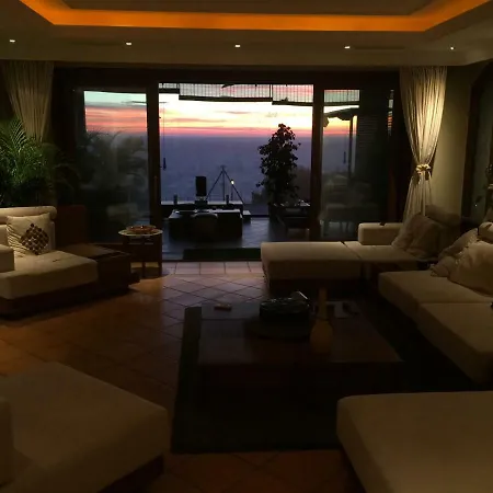 Villa Stunning